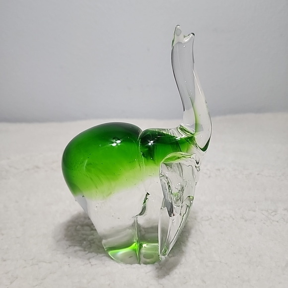 Vintage Green Art Glass Elephant Figurine - Trunk Up heavy 4.0 Lb - Picture 7 of 8